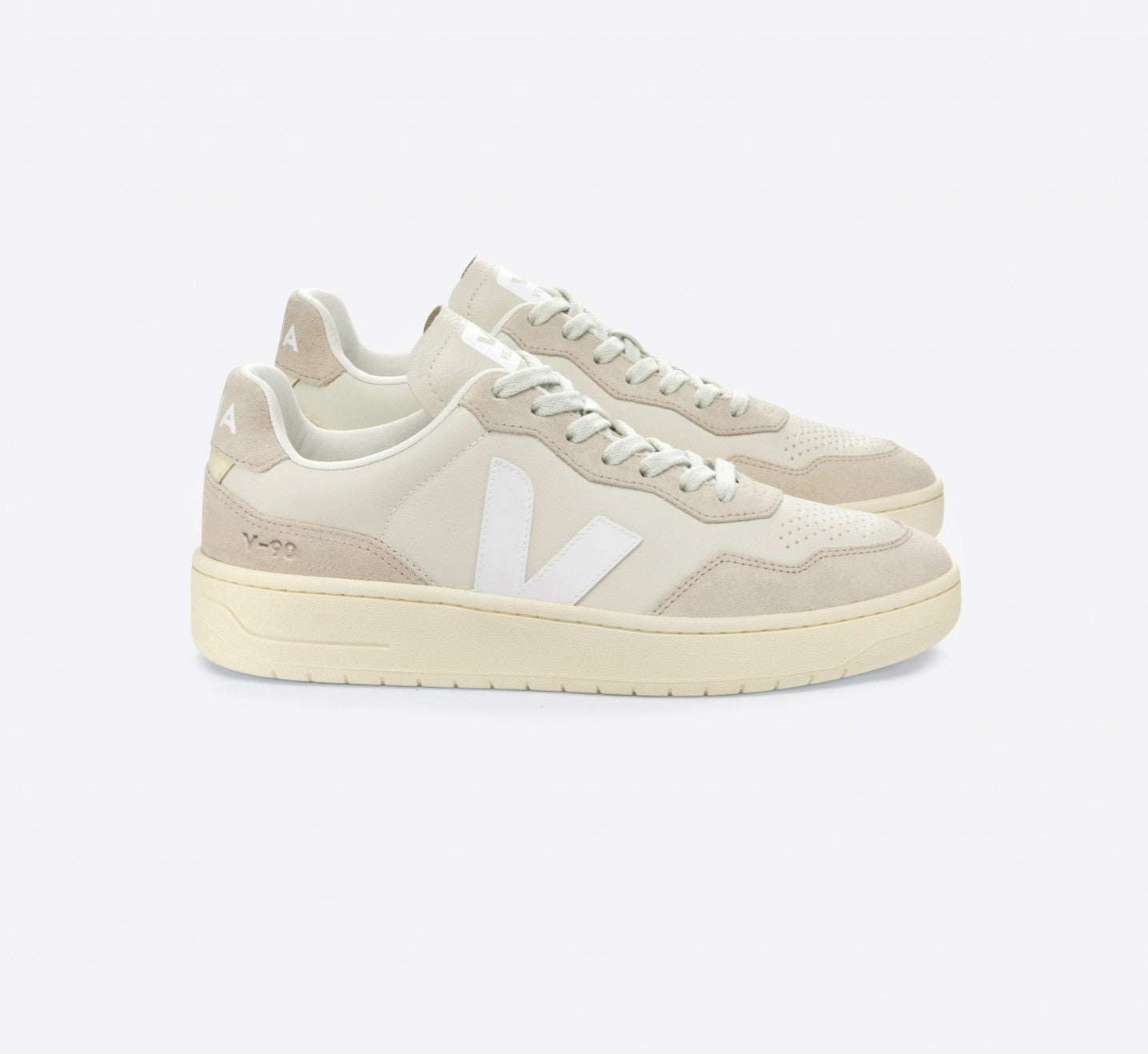 TENIS VEJA V-90 O T LEATHER PIERRE WHITE
