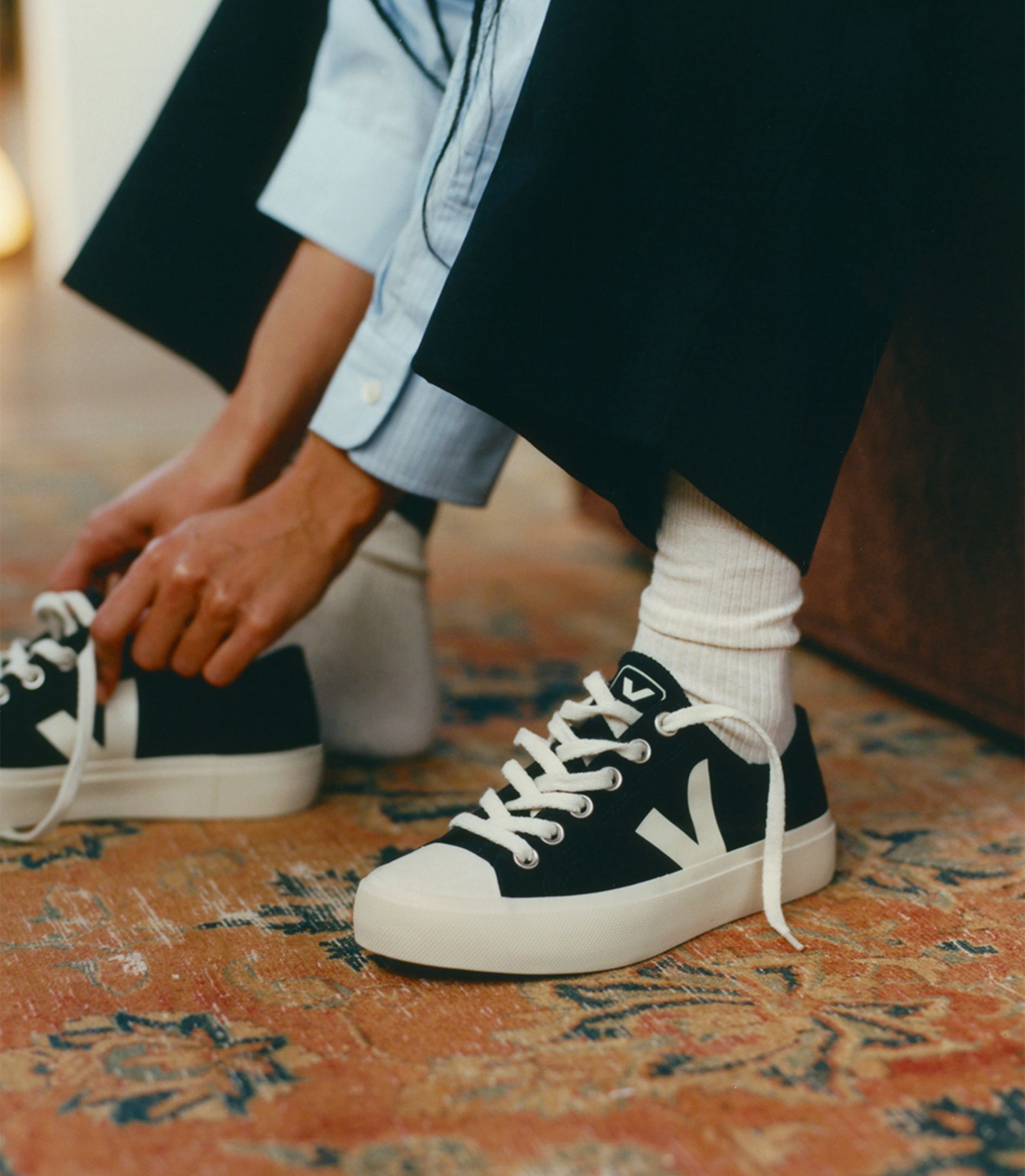 TENIS VEJA WATA II LOW CANVAS BLACK PIERRE