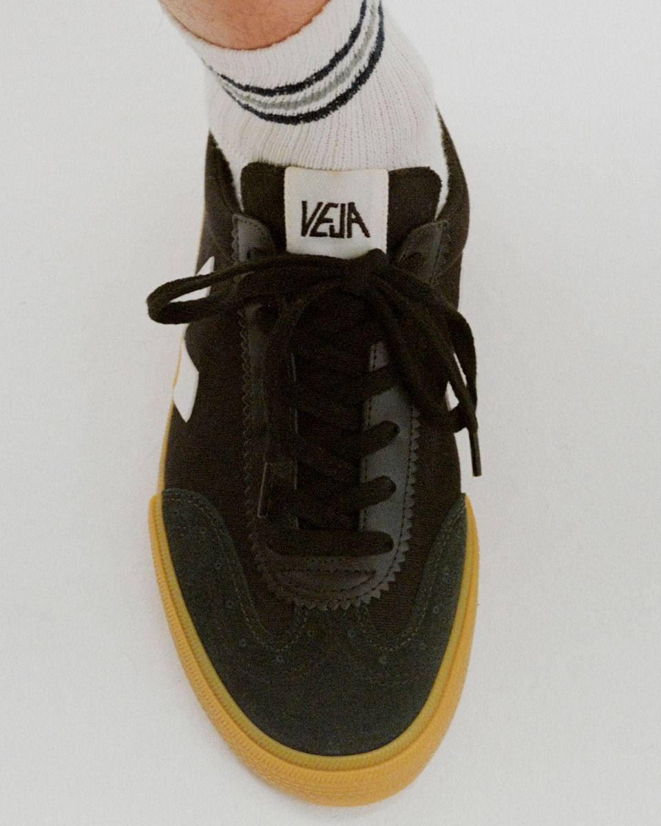 TENIS VEJA VOLLEY CANVAS BLCK WHITE NATURAL