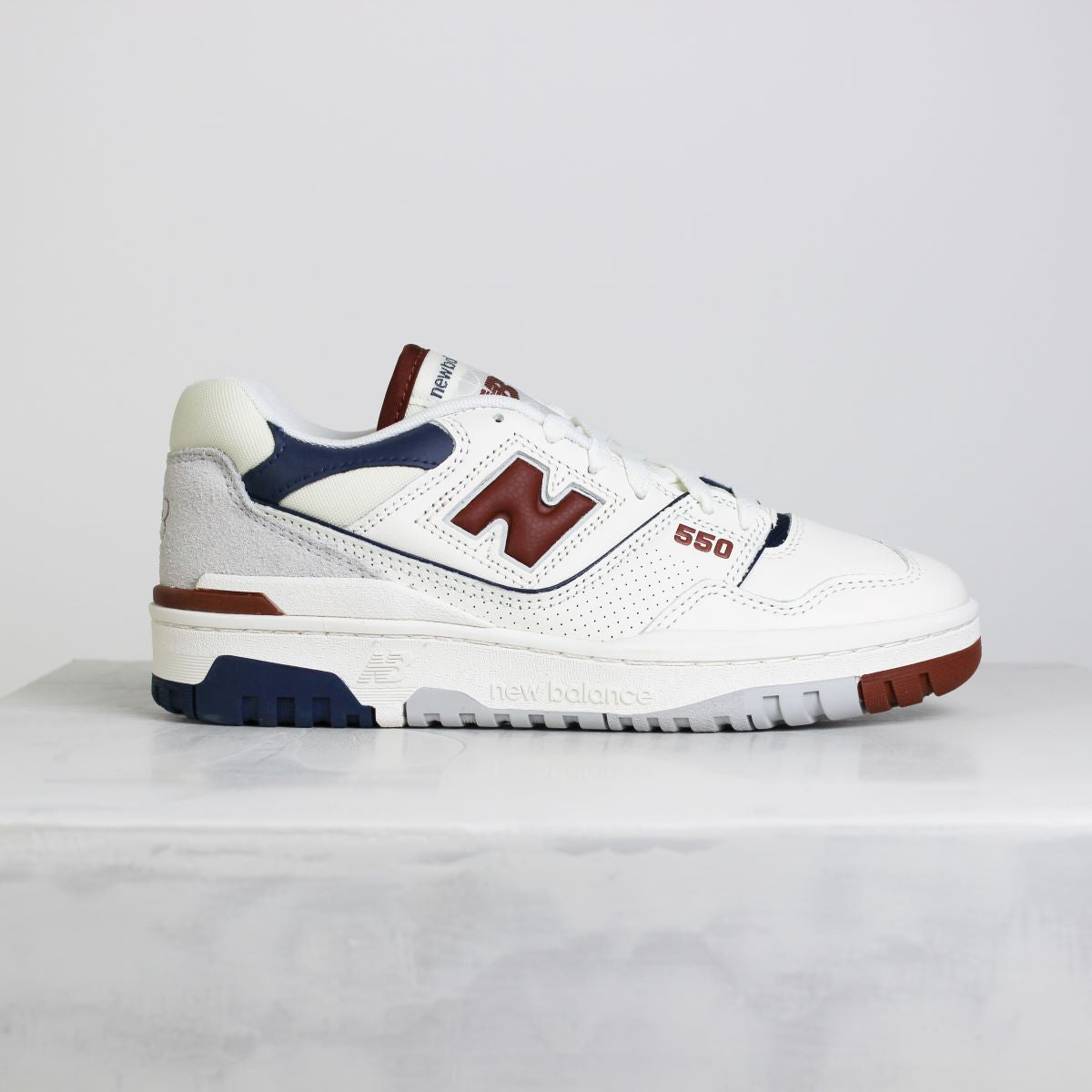 Tênis New Balance 550 Sea Salt Relic Brown