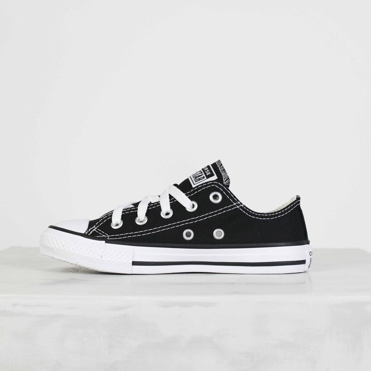 Tênis Converse Chuck Taylor All Star Mickey Mouse Preto