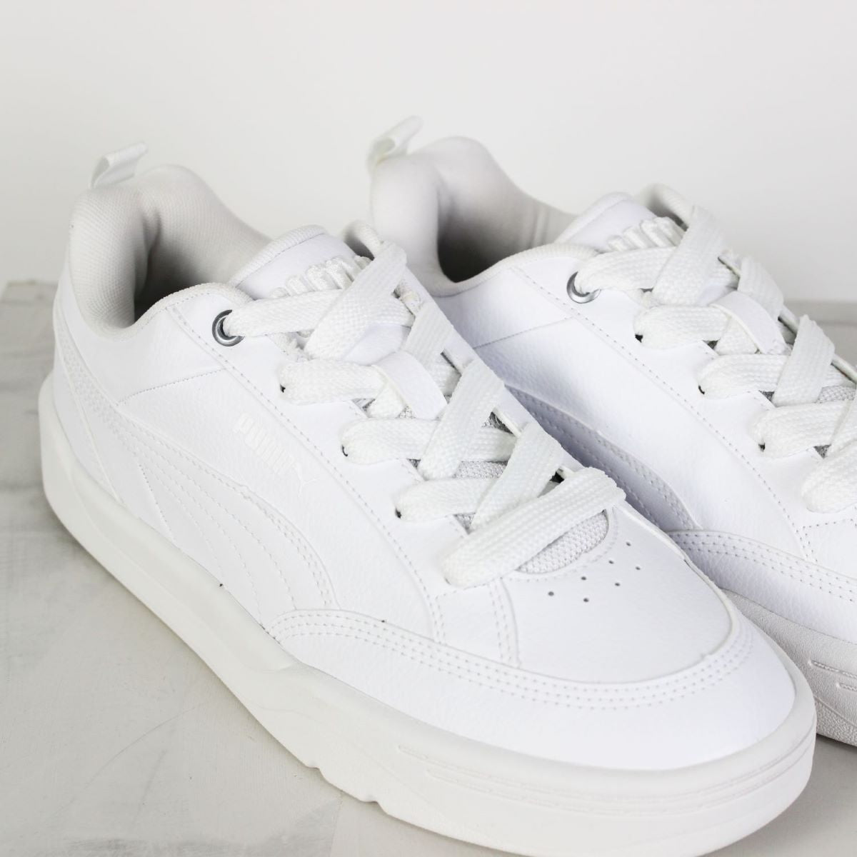 Tênis Puma Caven 2.0 WNS BDP Feminino White Silver