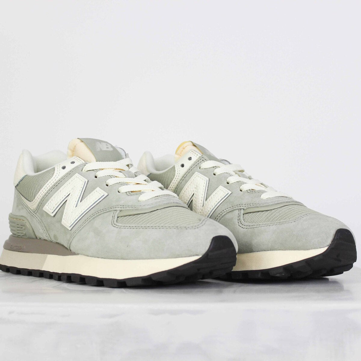 Tênis New Balance 574 Legacy Verde Bege