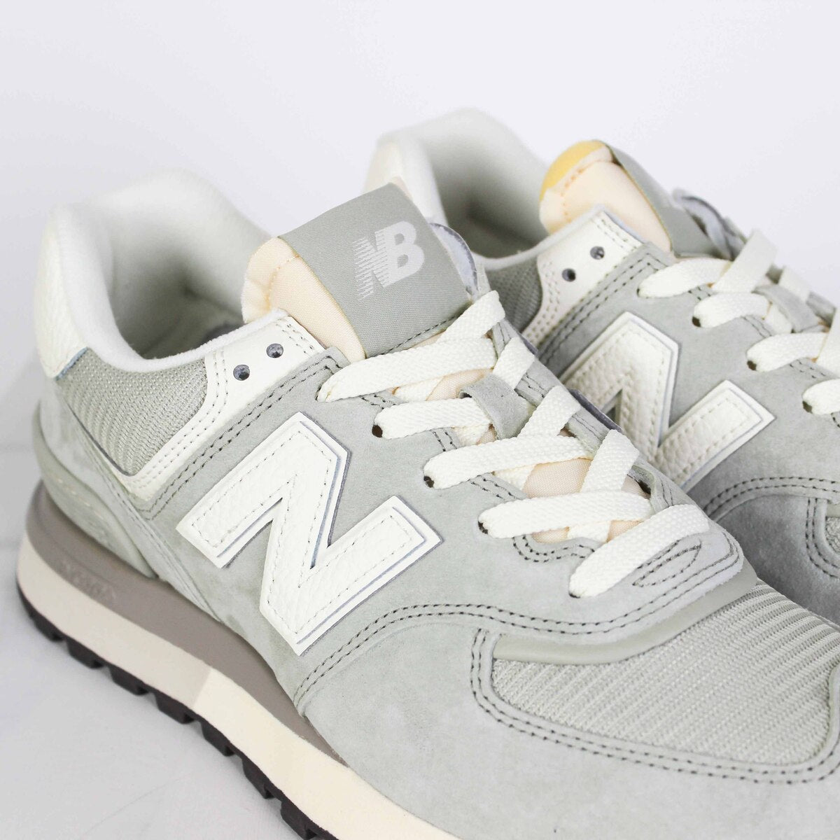 Tênis New Balance 574 Legacy Verde Bege