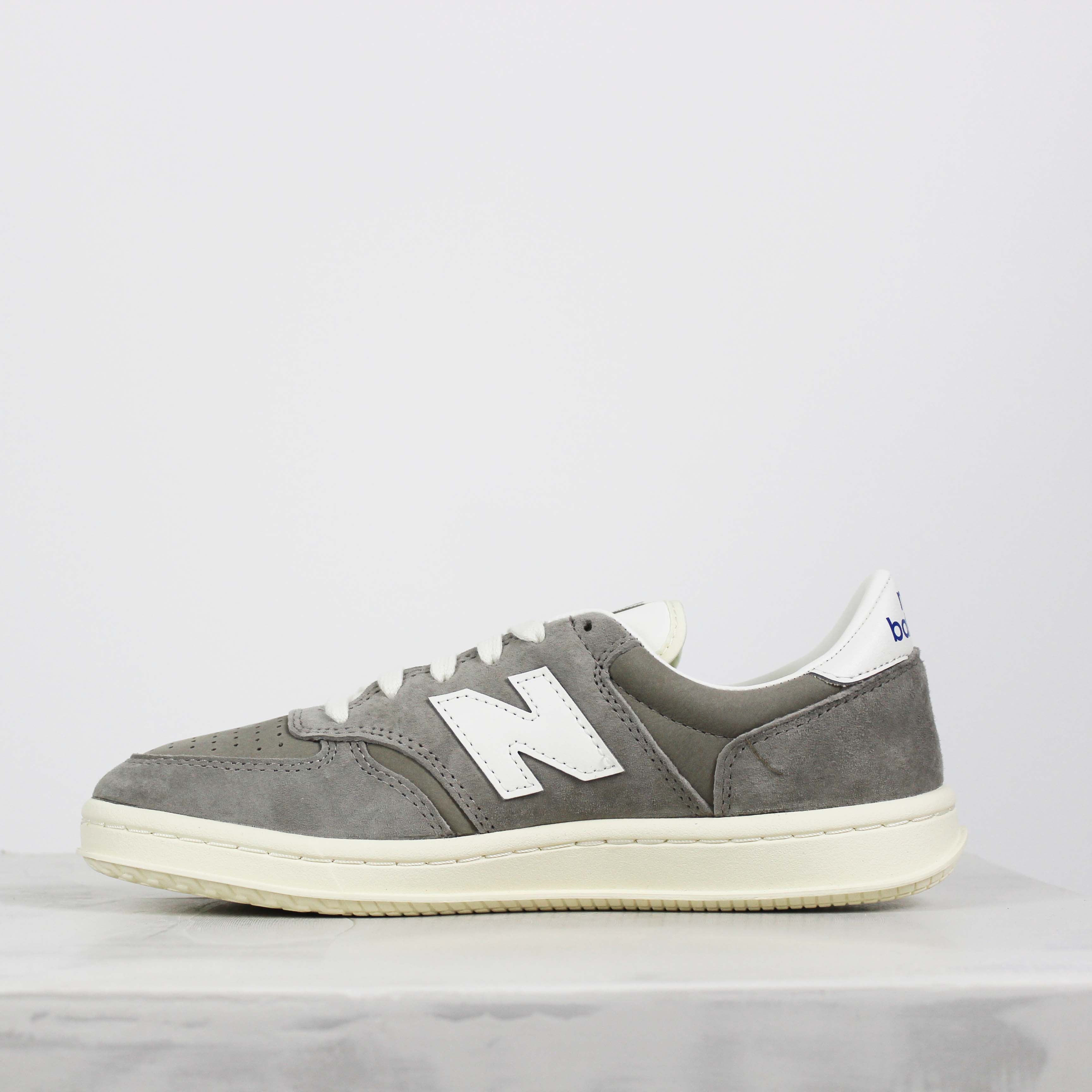 Tênis New Balance CT500 Nude Mushroom