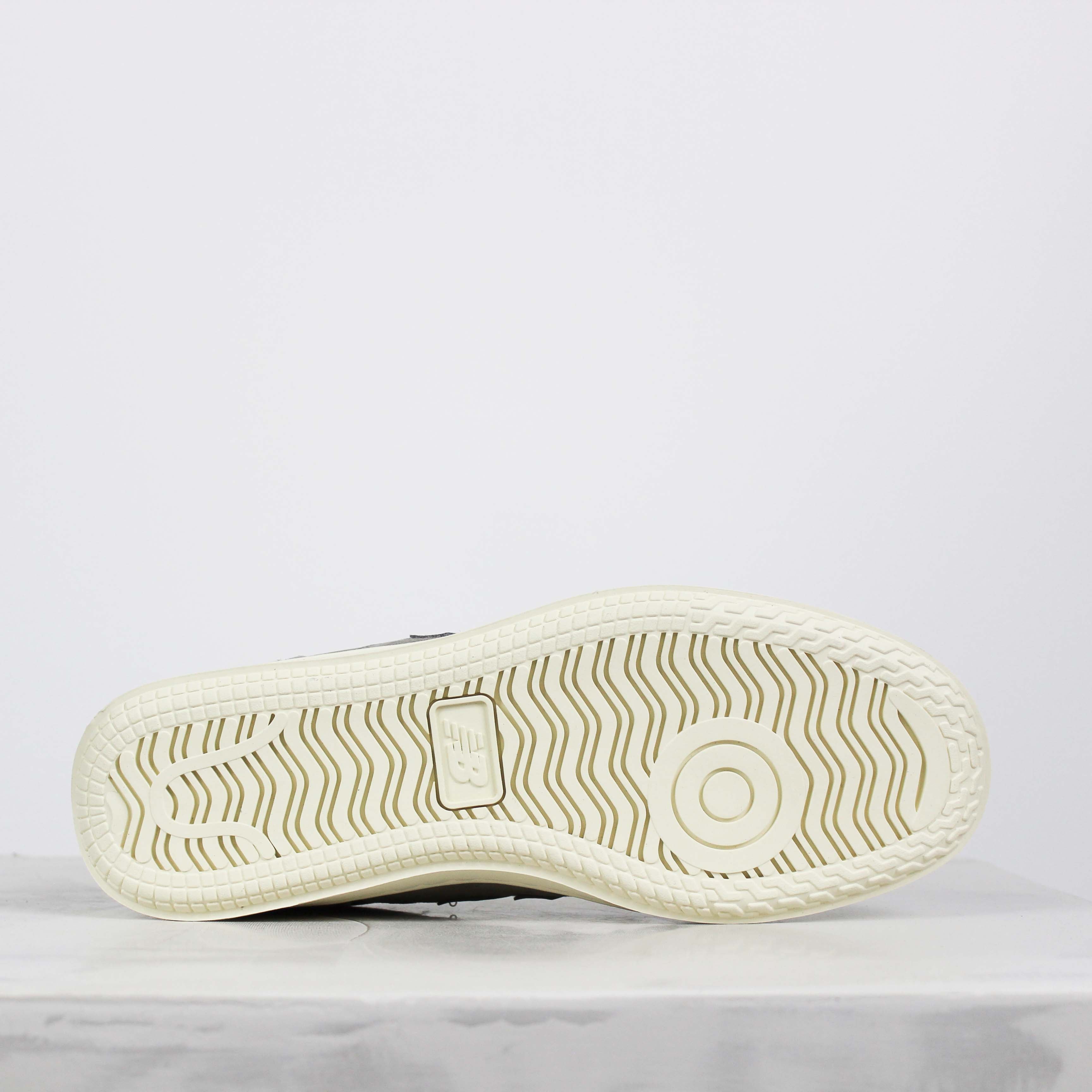 Tênis New Balance CT500 Nude Mushroom