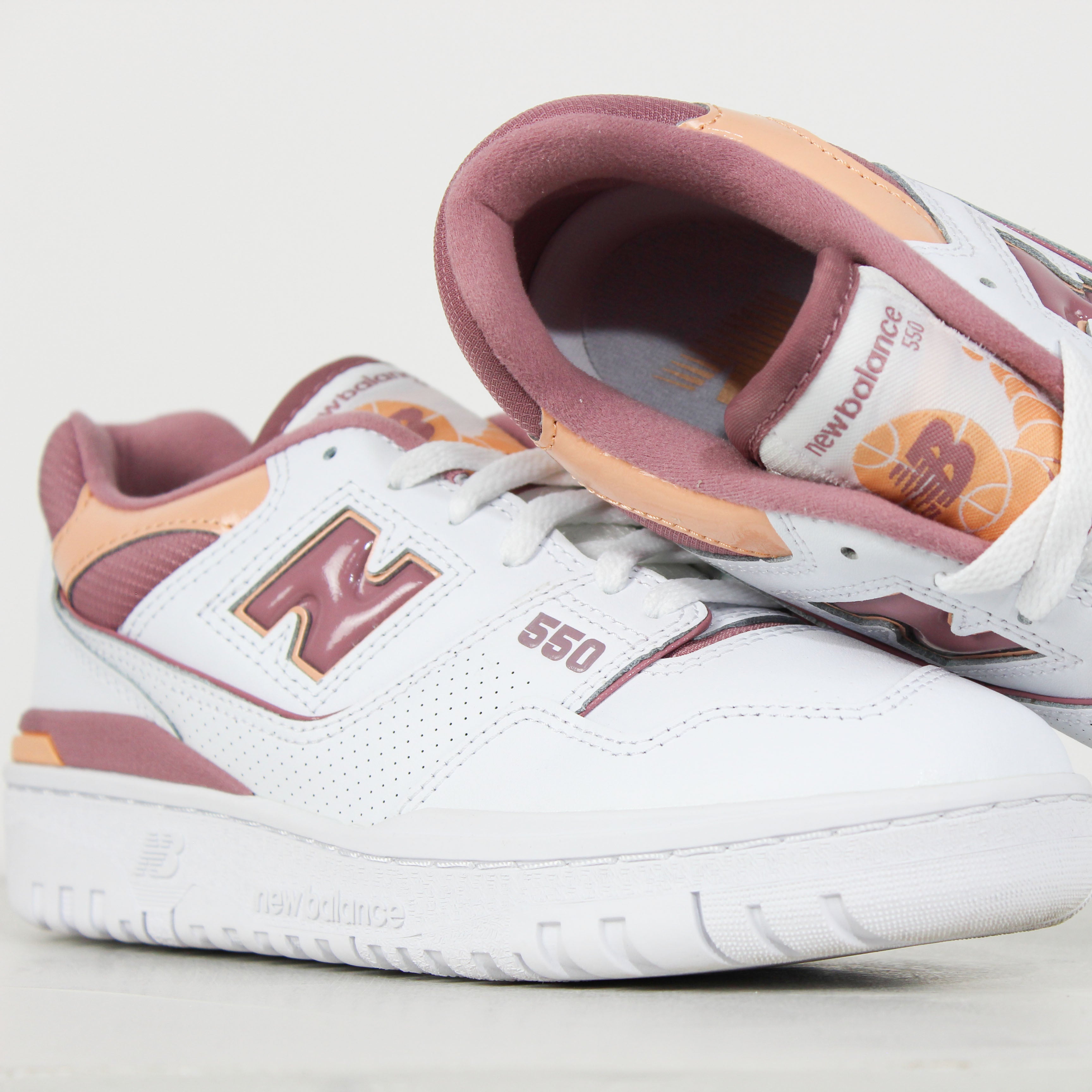 Tênis New Balance 550 White Rosewood