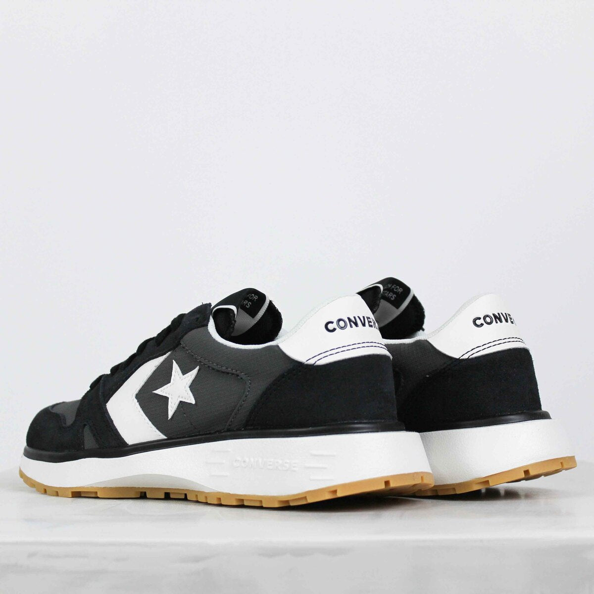 Tênis Converse Omni Trainer Black Dark Matter Vintage White