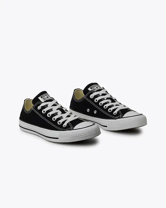 TENIS CHUCK TAYLOR ALL STAR PRETO