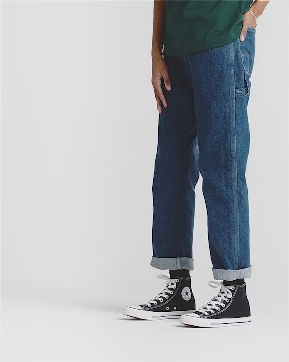 TENIS CHUCK TAYLOR MID ALL STAR PRETO