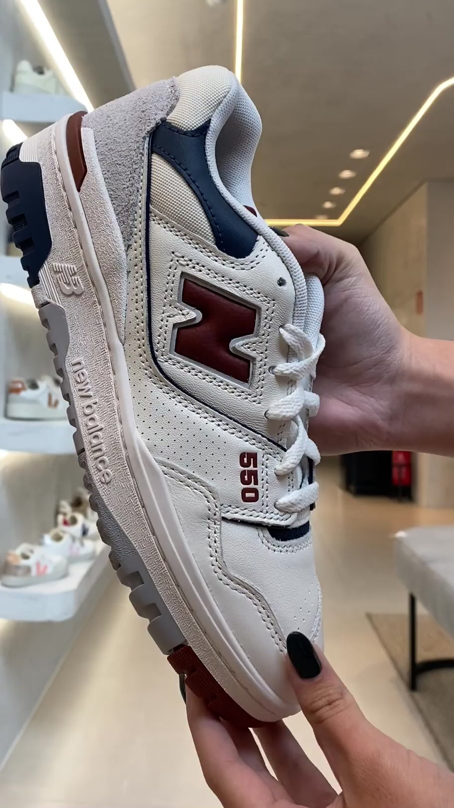 Tênis New Balance 550 Sea Salt Relic Brown