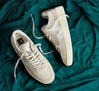 TENIS VEJA V-90 O T LEATHER PIERRE WHITE