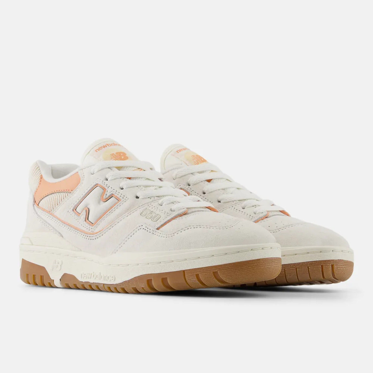 Tênis New Balance 550 Bege Claro Coral