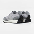 Tênis New Balance 327v1 Prata