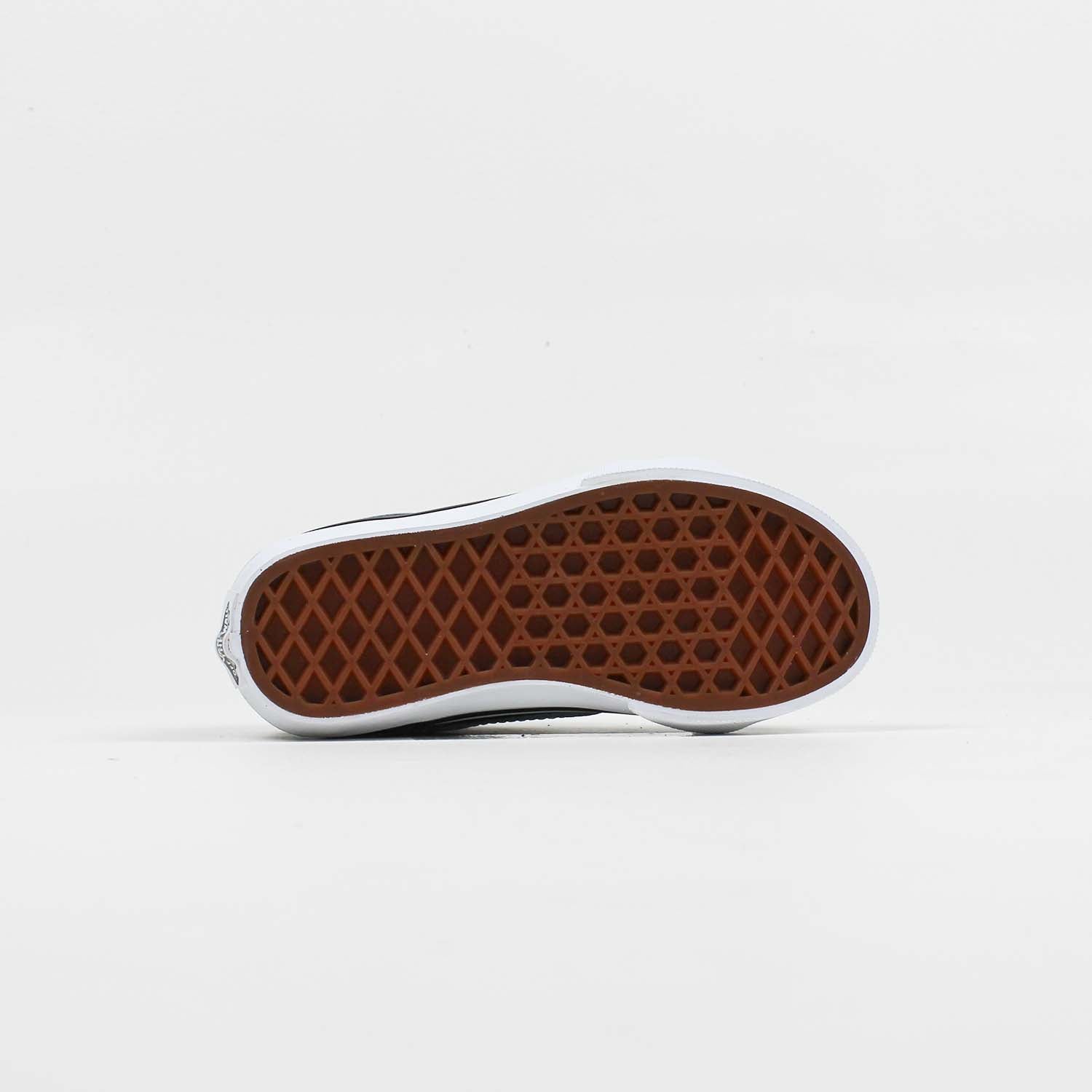 Tênis Vans UY SK8 Mid Preto