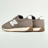 Tênis New Balance 471 Feminino Marrom