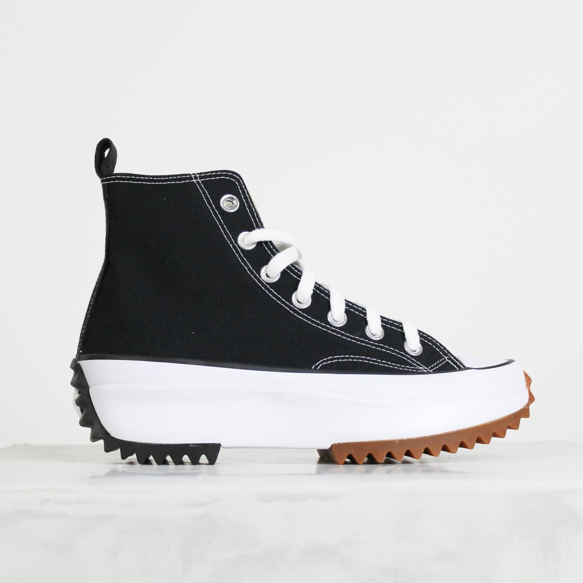 Tênis Converse Run Star Hike Hi Foundation Canvas Preto