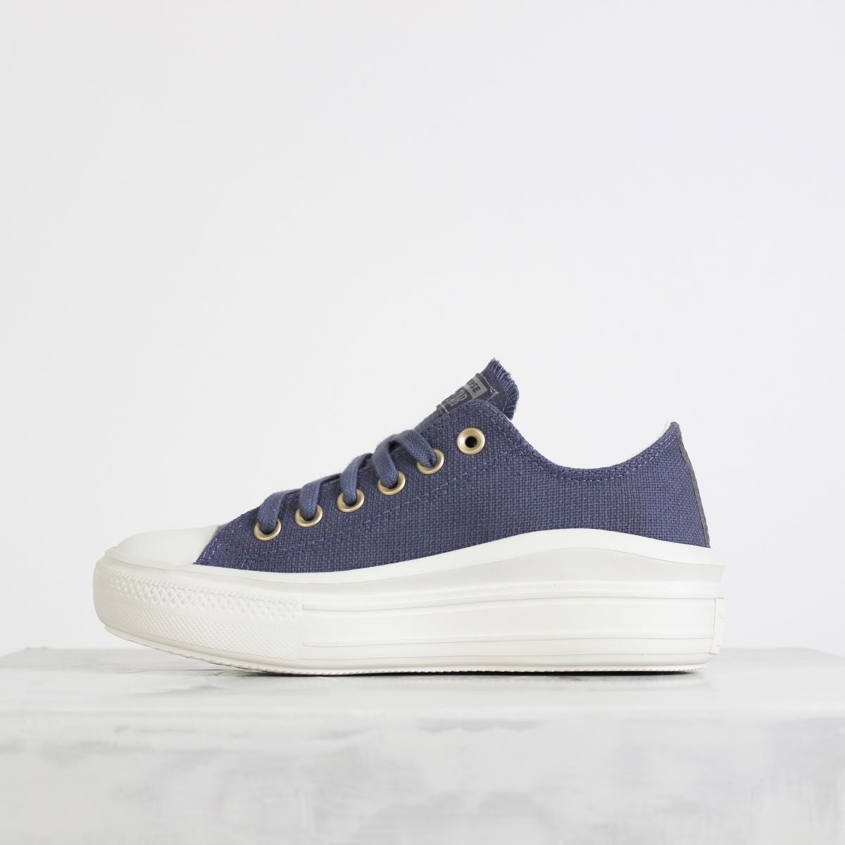 TENIS CHUCK TAYLOR ALL STAR MOVE ROXO