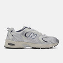 TENIS NB 530 MASCULINO PRATA E AZUL MARINHO