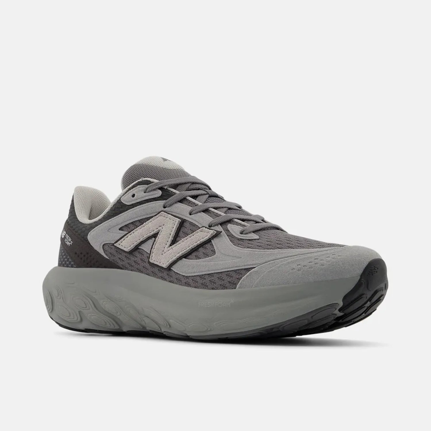 Tênis New Balance Fresh Foam Trainer Cinza