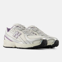 Tênis Feminino New Balance 740 Branco e Roxo