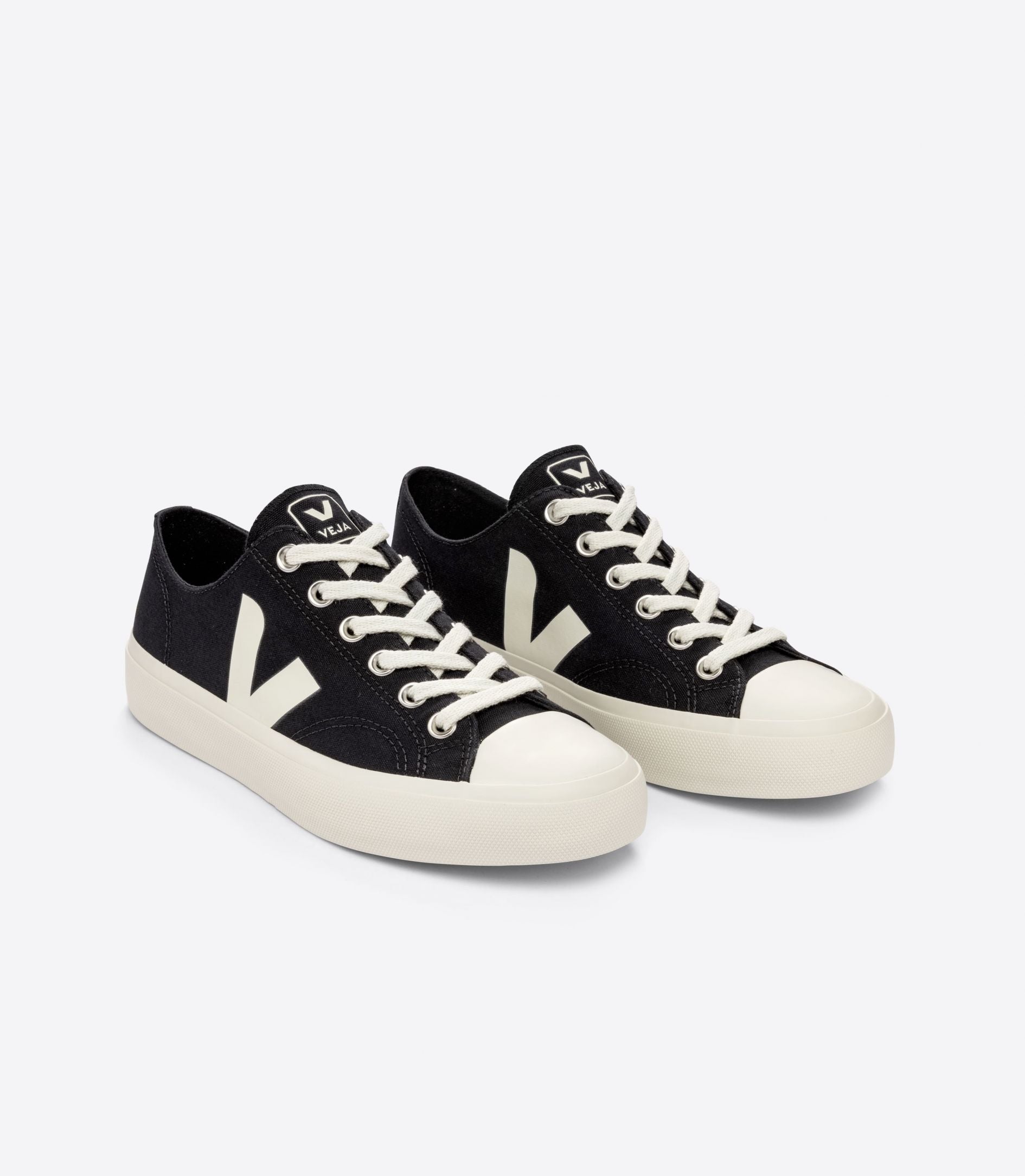 TENIS VEJA WATA II LOW CANVAS BLACK PIERRE
