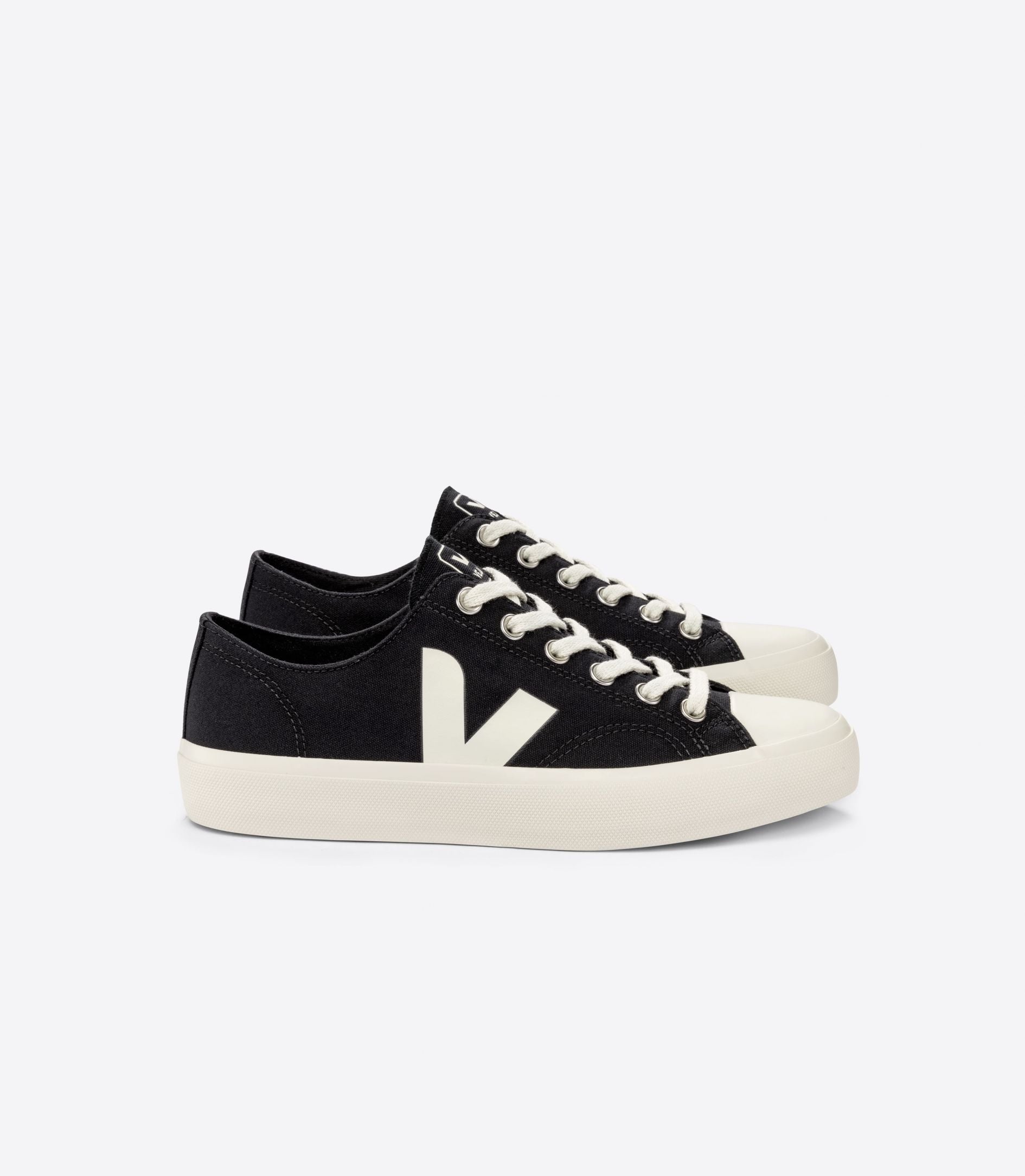 TENIS VEJA WATA II LOW CANVAS BLACK PIERRE