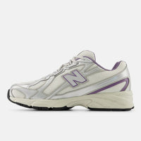 Tênis Feminino New Balance 740 Branco e Roxo