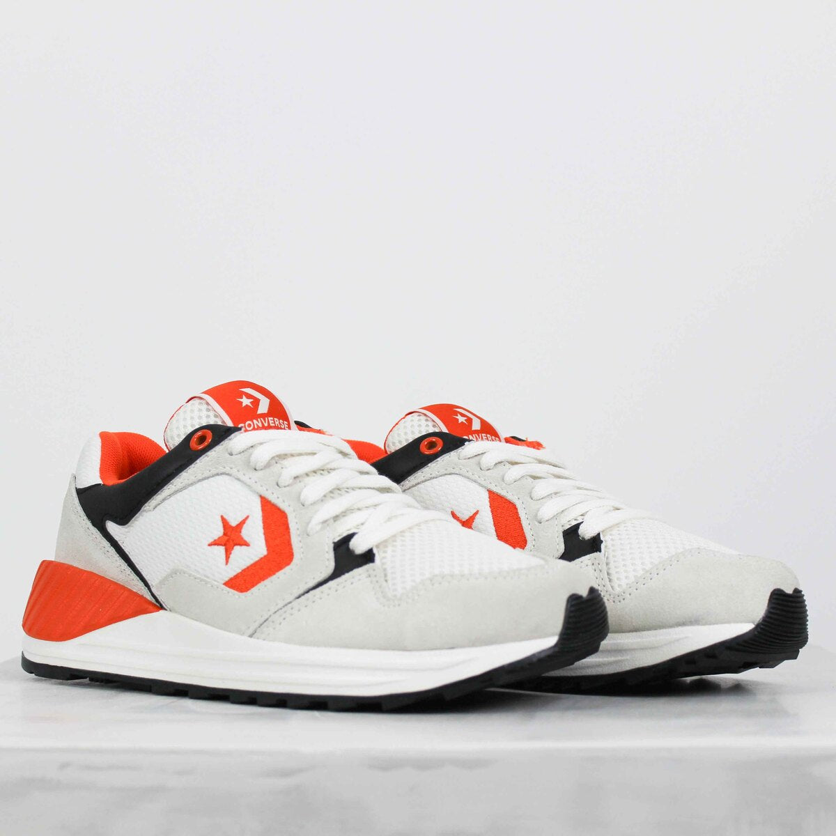 Tênis Converse Wave Trainer Vintage White Orange Black