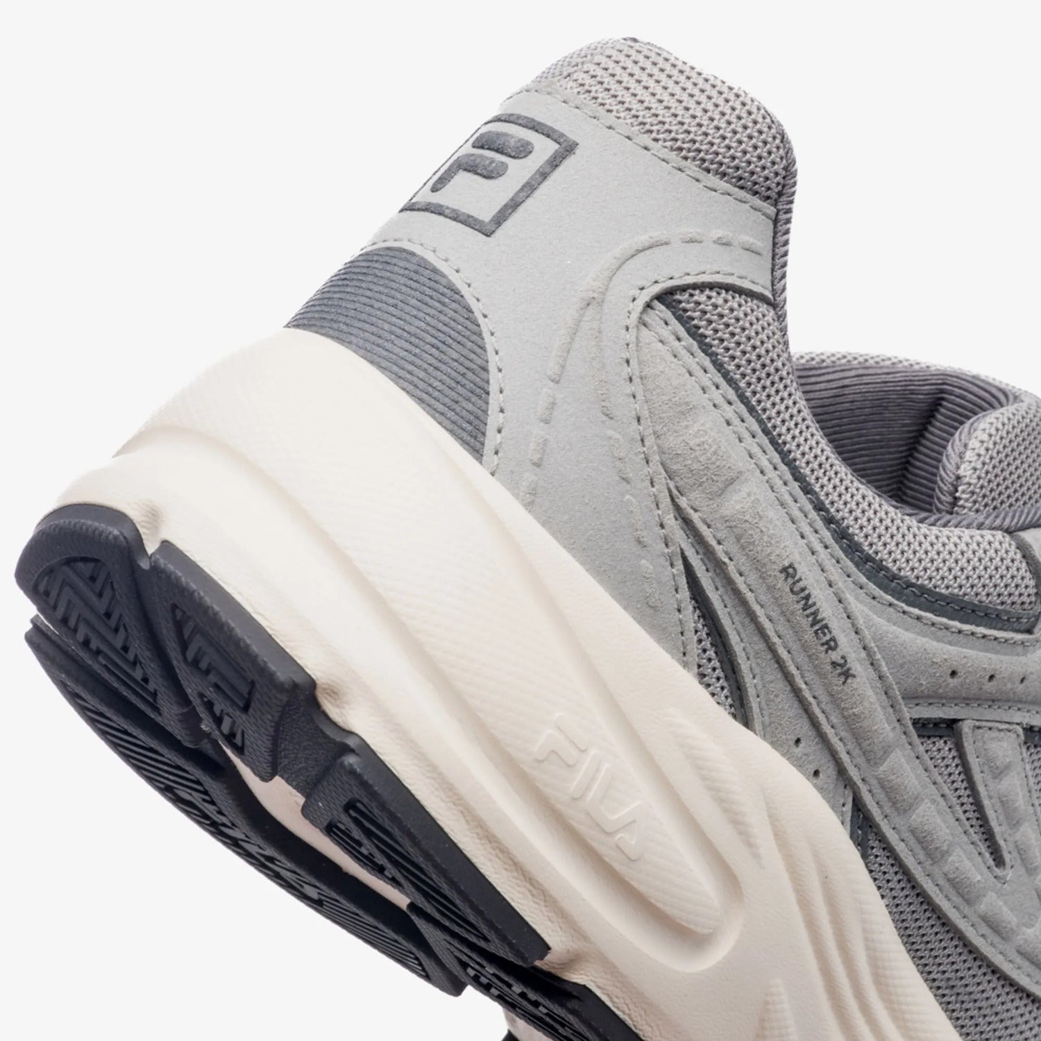 Tênis Fila Runner 2k SE Masculino Cinza