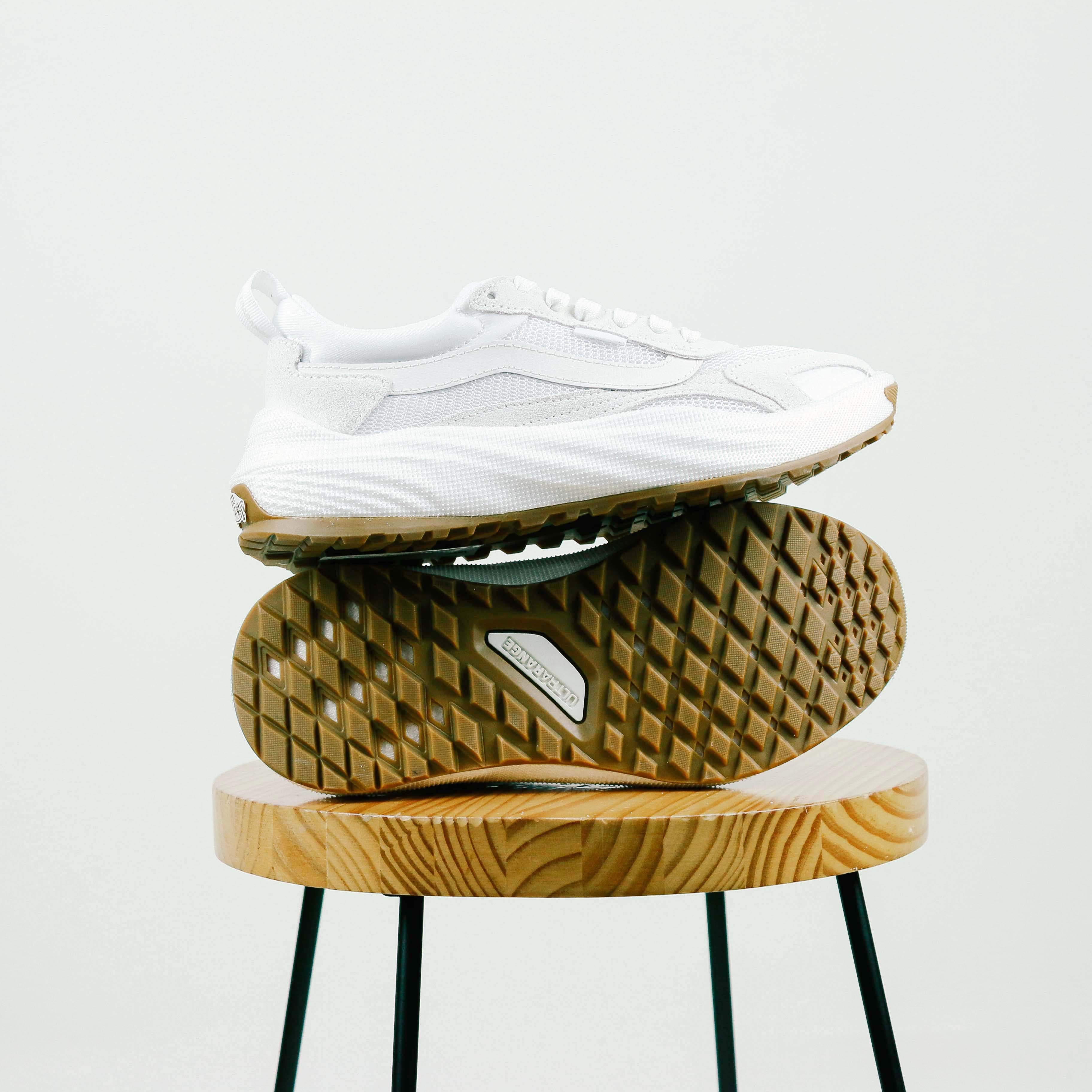 Tênis Vans Ultrarange Neo 2.0 White