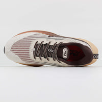 Tenis Fila  Racer Speedzone Se Feminino  Bege Marrom