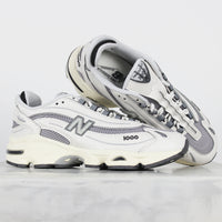Tênis New Balance M1000 Unisex Bege Cinza Claro