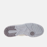 Tênis Feminino New Balance 550 Branco e Roxo
