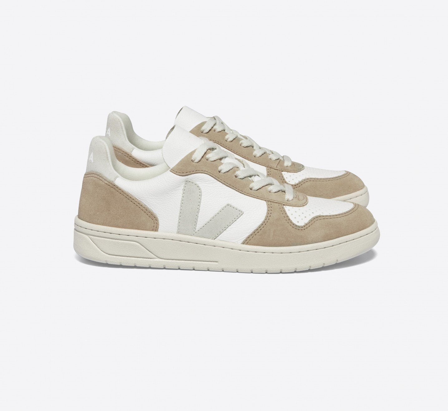 Tênis Veja V-10 Chfree Extra White Natural Sahara