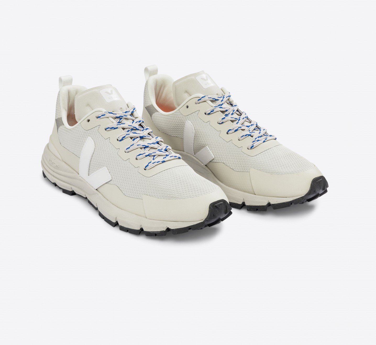 Tênis Veja Dekkan Alveomesh Natural White