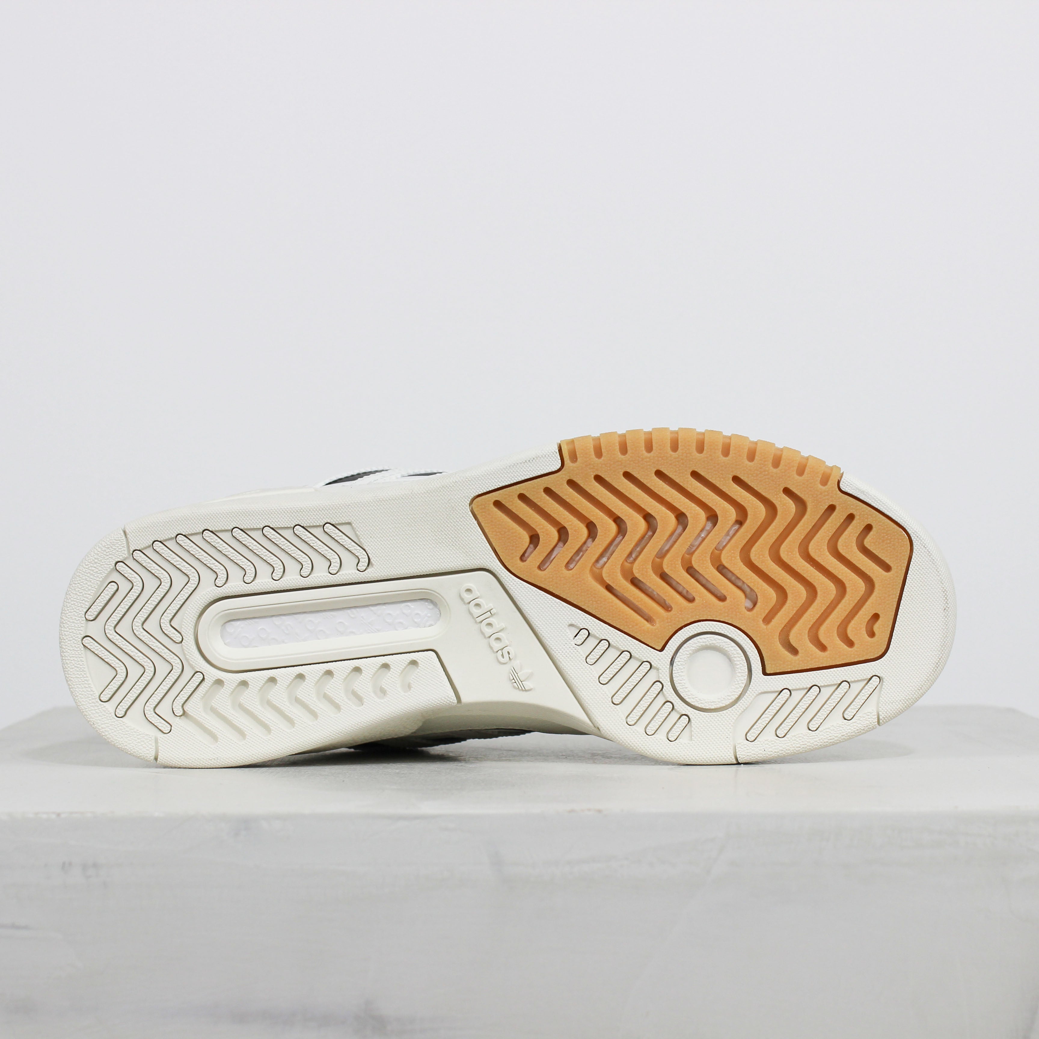 Tênis Adidas Drop Step Low 2.0