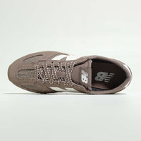 Tênis New Balance 471 Feminino Marrom