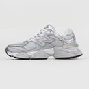 Tênis New Balance 9060 Cinza Metalic Gold