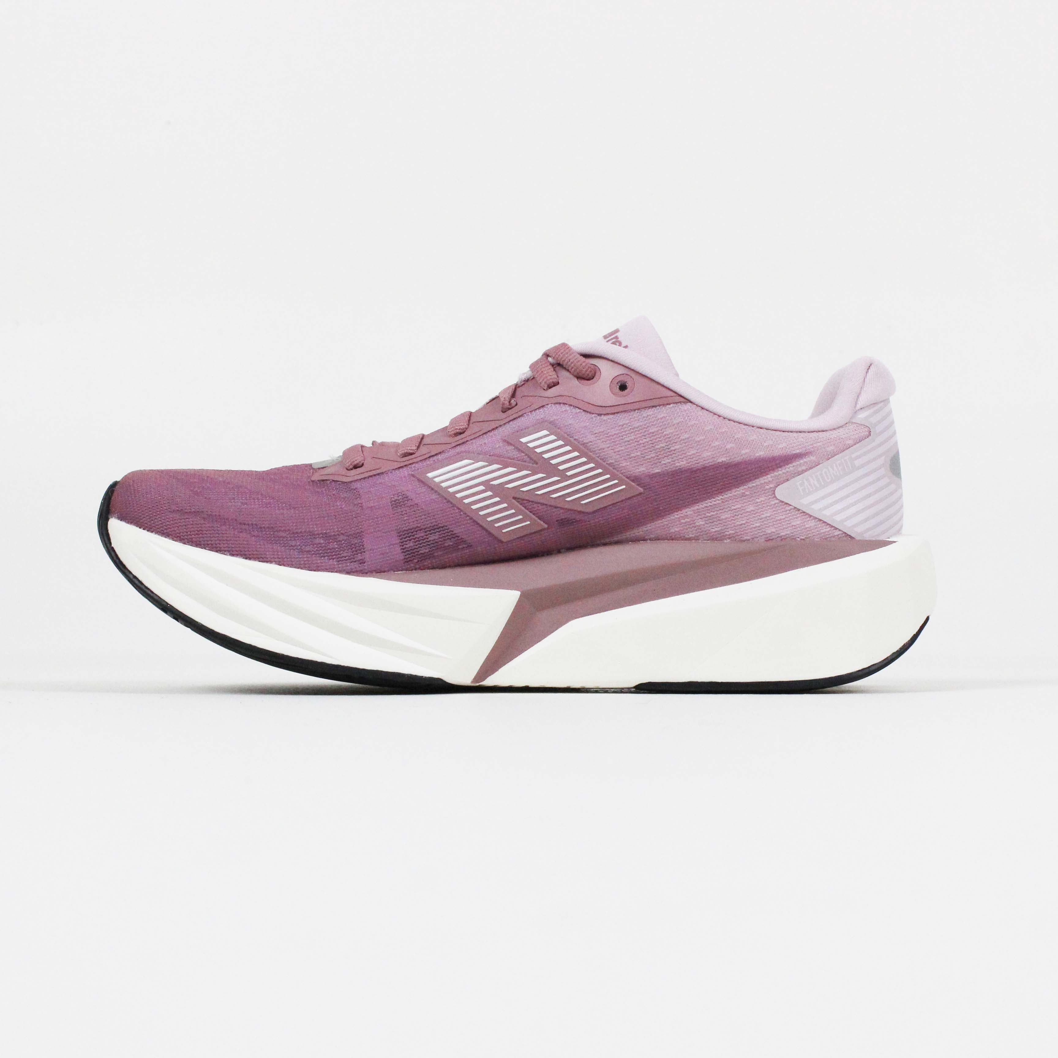 Tênis Feminino New Balance FuelCell Rebel v4 Rosa