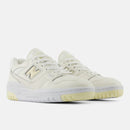 Tênis New Balance 550 Bege Amarelo Claro