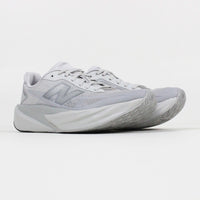 Tênis Masculino New Balance FuelCell Rebel v4 Cinza Prata