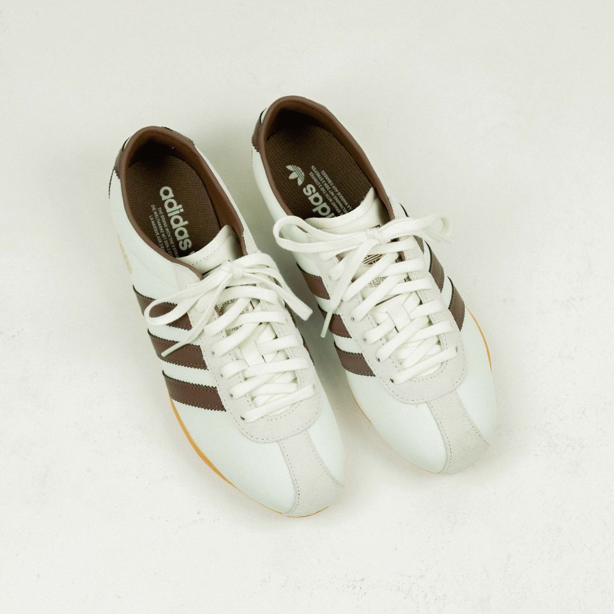 Tênis Adidas Tokyo Off White Earth Strata