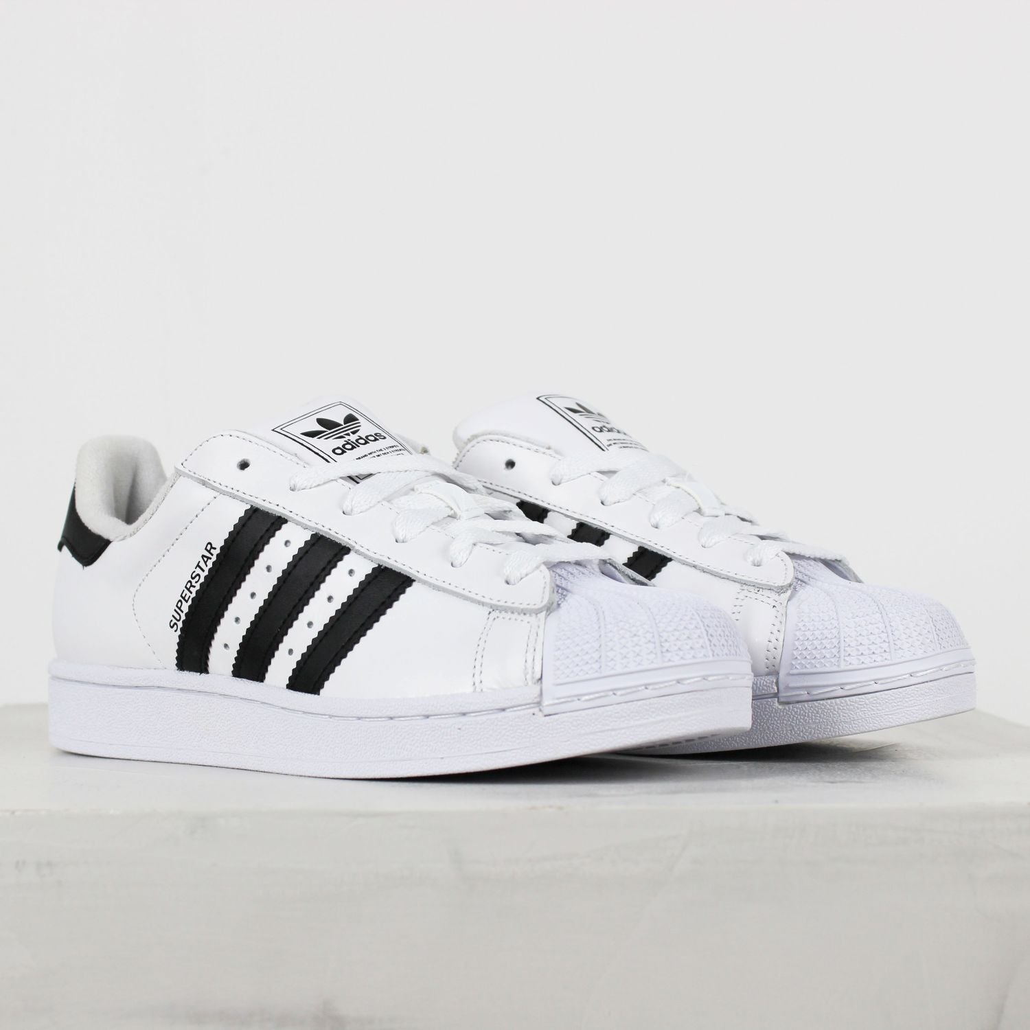 Tênis Adidas Superstar II Cloud White