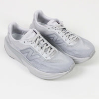 Tênis Masculino New Balance FuelCell Rebel v4 Cinza Prata