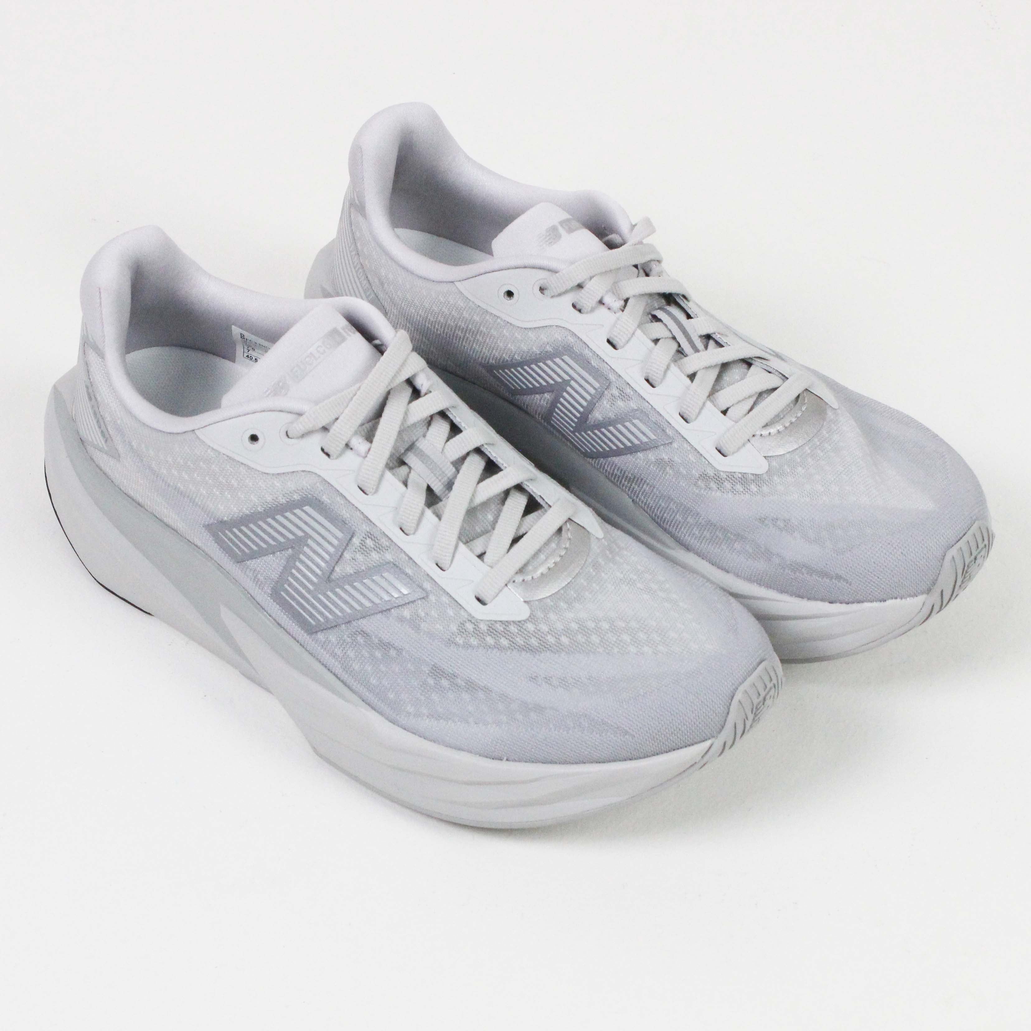 Tênis Masculino New Balance FuelCell Rebel v4 Cinza Prata