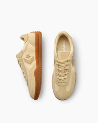 Tênis Converse Run Star Trainer Seasonal Colors Cano Baixo Bege