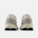Tênis New Balance 9060 Cinza Bege