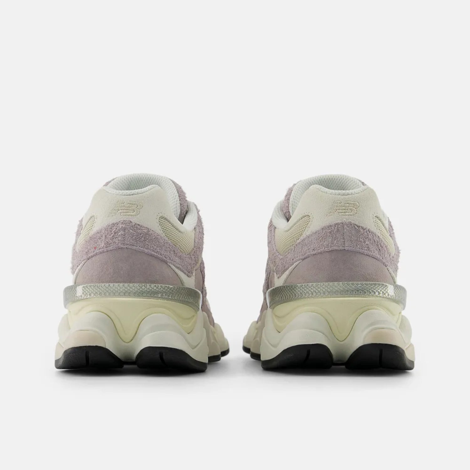 Tênis New Balance 9060 Cinza Bege