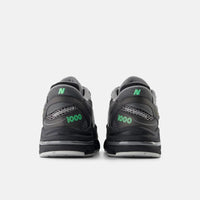 Tênis New Balance 1000 Preto Verde Claro